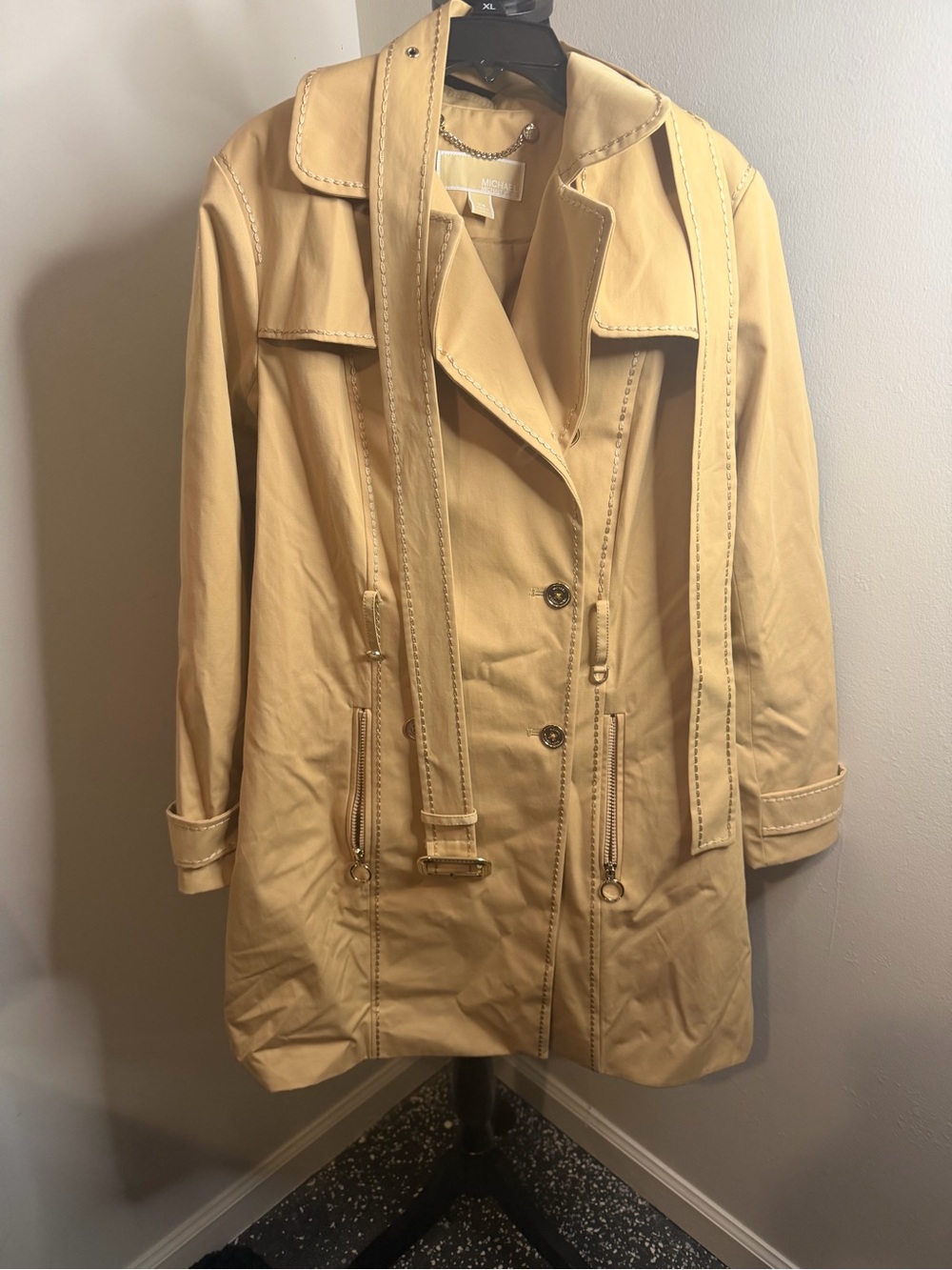 ⭐️Michael Kors Women’s Light Beige Trench Coat‎ with Belt